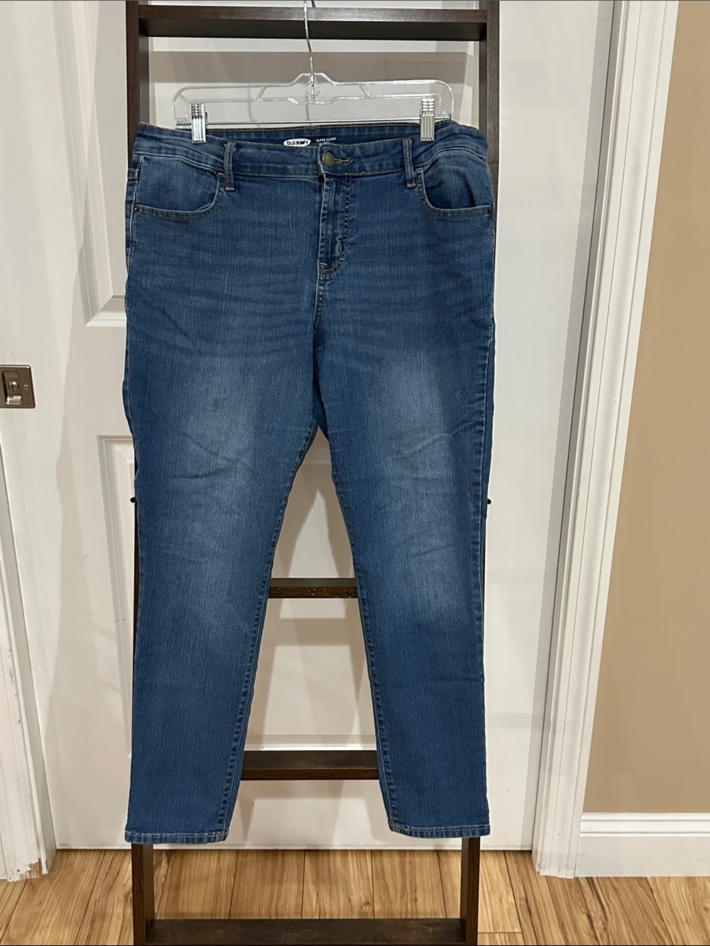 Old Navy Women's Ankle Cropped Jeans - Medium Blue